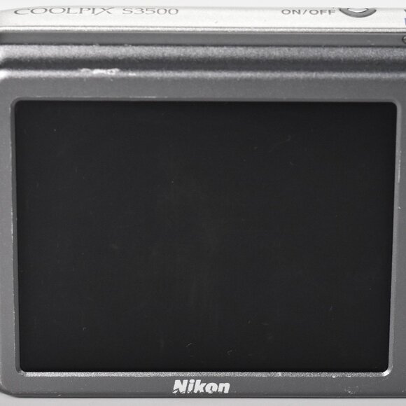 Nikon COOLPIX S3500 Digital Camera 20.1MP 7x Optical Zoom HD Video 64GB SD Card - Picture 8 of 16